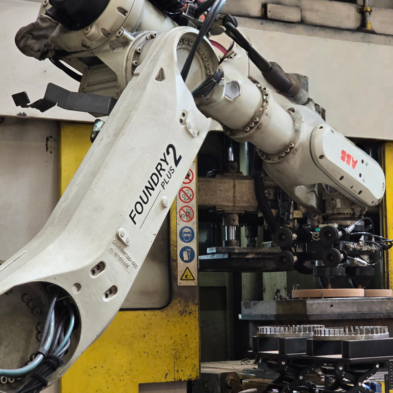 Роботизированная автоматизированная система выгрузки и палетирования ABB (1)