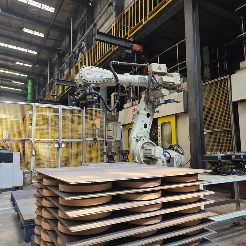 Роботизированная автоматизированная система выгрузки и палетирования ABB (4)